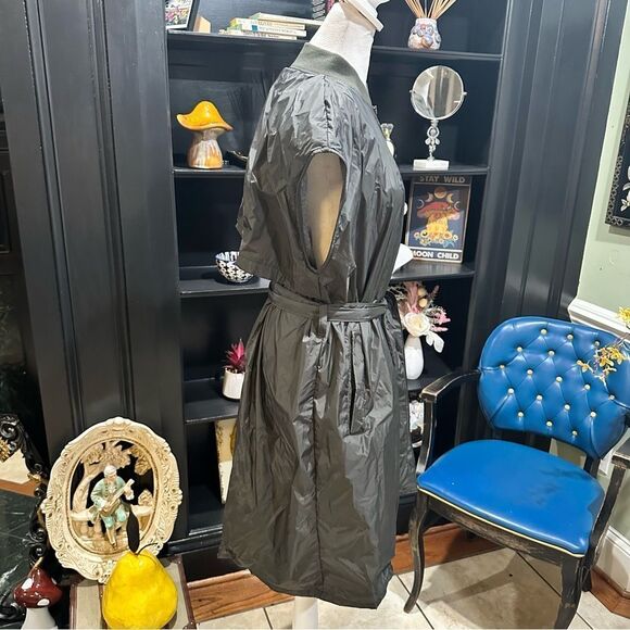 Liberzen Green Full Zip Mini Dress Size 6 NWOT - Picture 7 of 16